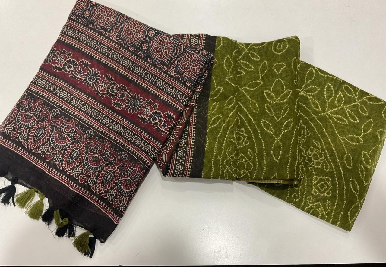 Linen Digital Print Saree With Ajrakh Print Pallu And Bandhani Print Cotton Saree